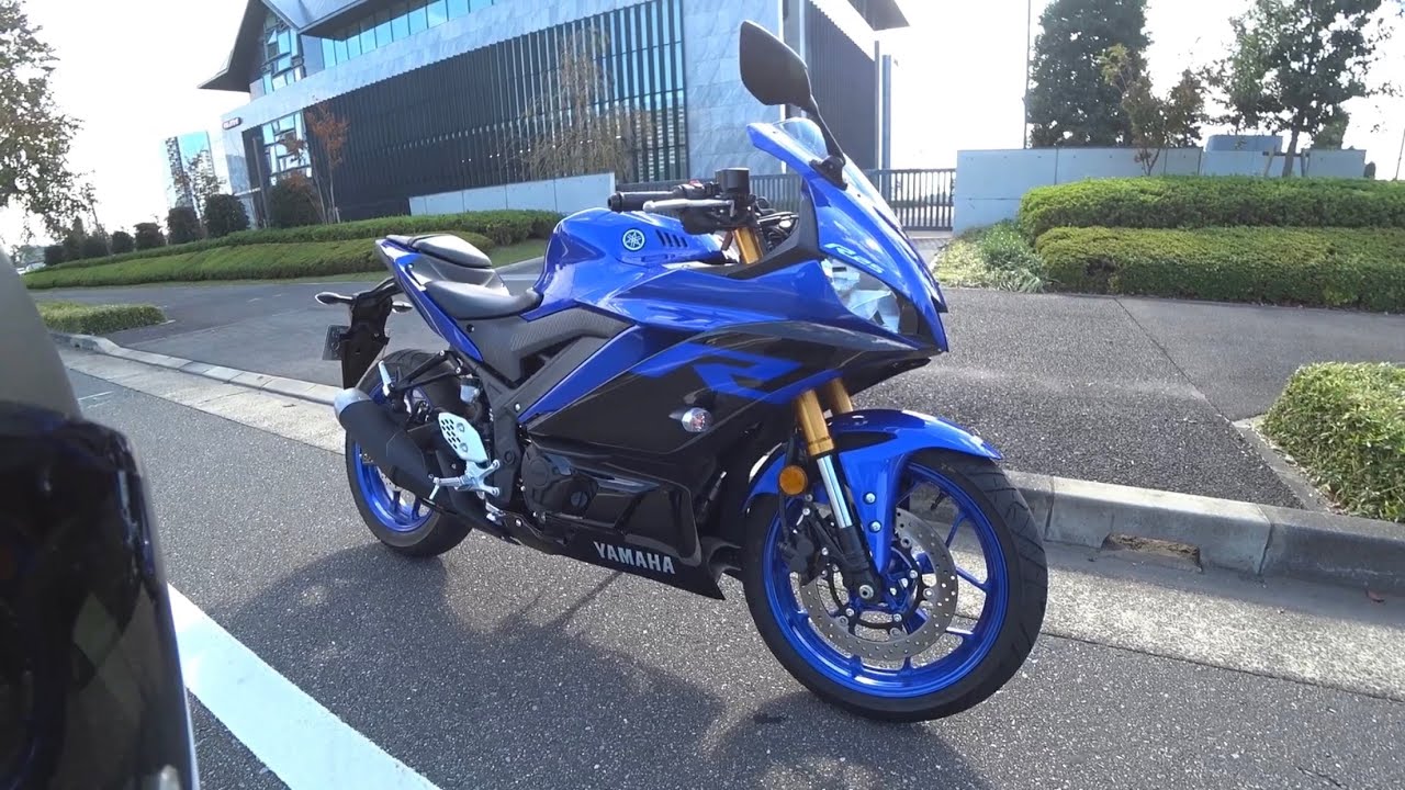新型YZF-R25 14,000rpmまで突き抜けるサウンド R1直系モデルの走りをインプレ【一般道.高速.R6と比較.峠】