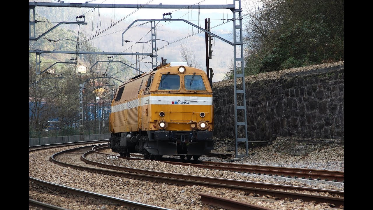 251 carbonero. Bitrac Comsa. 333 LMZ. Feve. Civia. Alvia.Mieres y Ablaña 28/12/2015