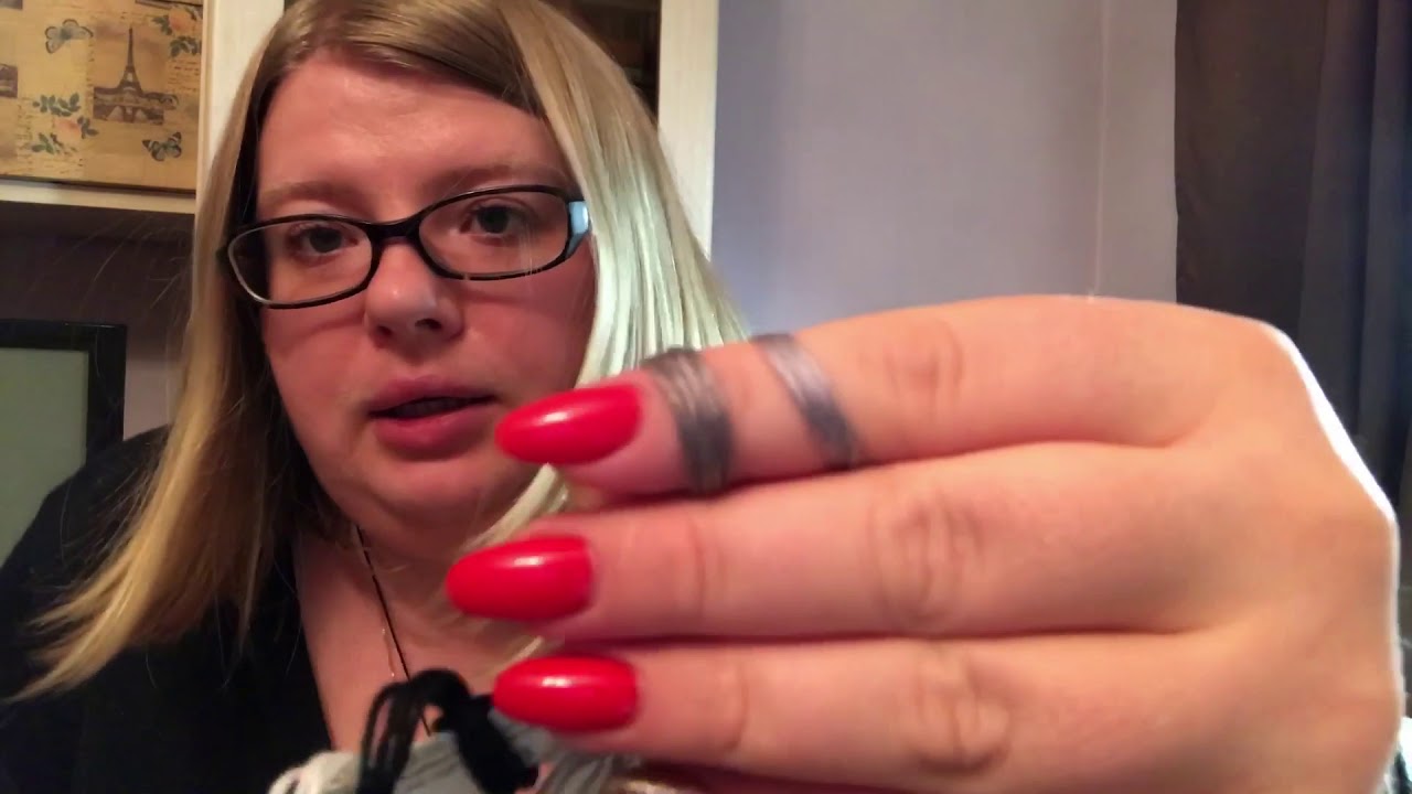 Сравнение набора Венок с птичками от фирм Dimension и Classic Design