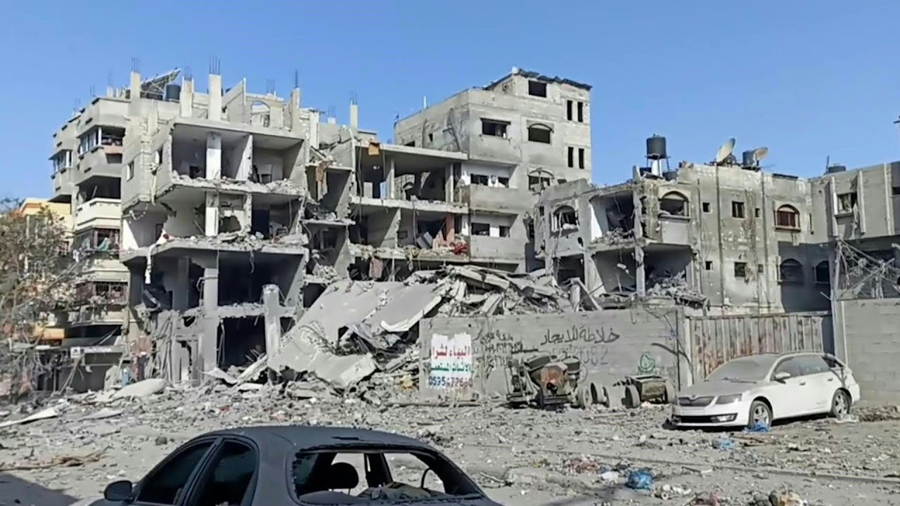 Aftermath of Israeli bombardment on Al-Shati refugee camp | AFP