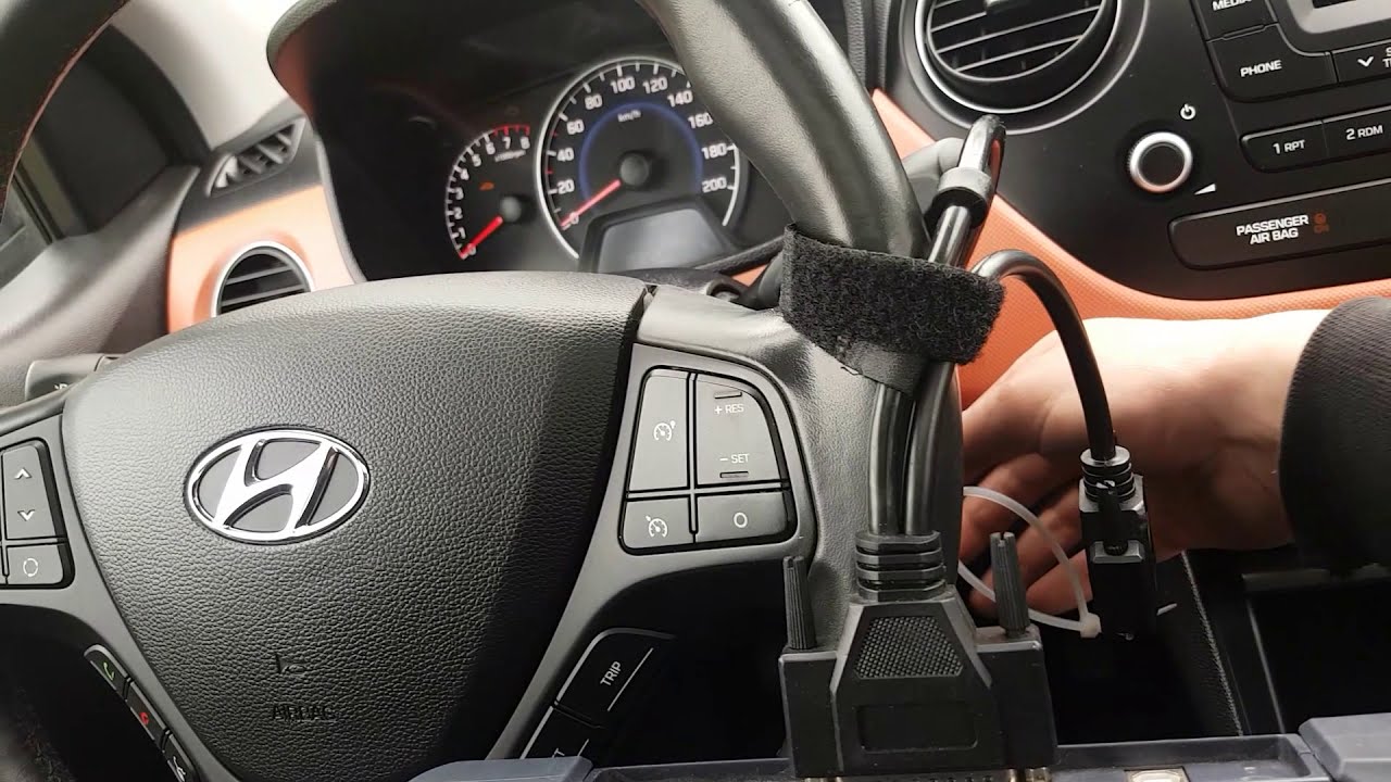 Lonsdor K518POL Hyundai i20 - programowanie kluczyka