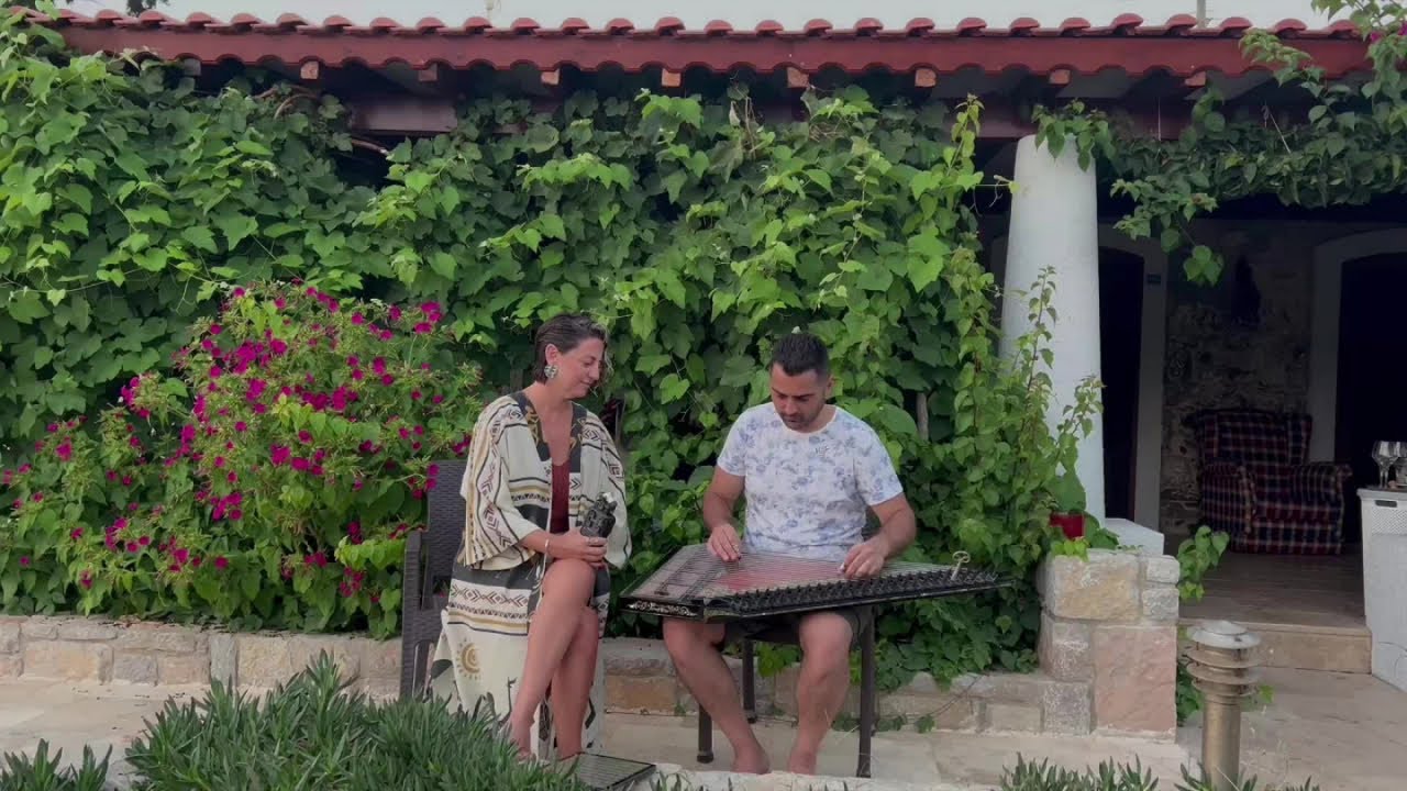 Dilek Türkan Ft. Serkan Mesut Halili - Sen Sanki Baharın Gülüsün