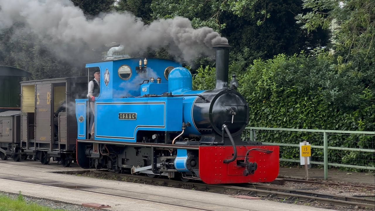 Cavalcade finish & Parallel runs during the Statfold Barn Railway Steam Spectacular 2025