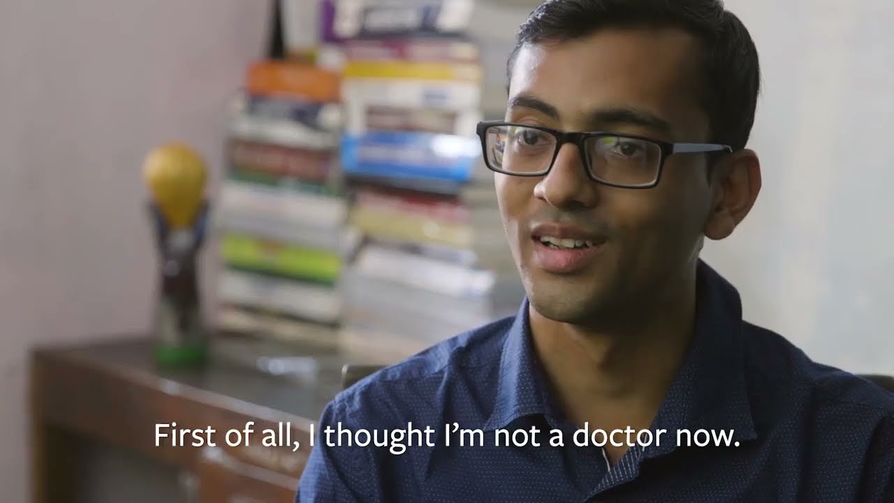 Indian medical student get help from WhatsApp Group