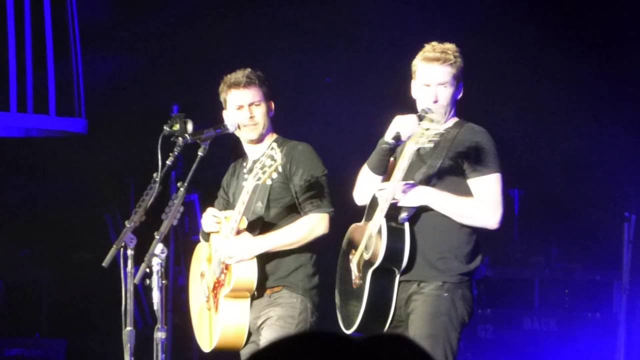 Nickelback - Take It Easy / Hotel California / Summer of '69 LIVE Austin 4/4/15