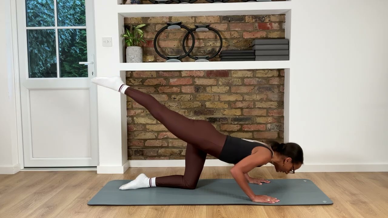 Arm workout - Day 12 - 30 Days of Pilates with Nina