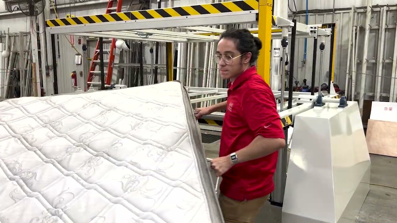 Model 1319 Mattress Tufting Machine