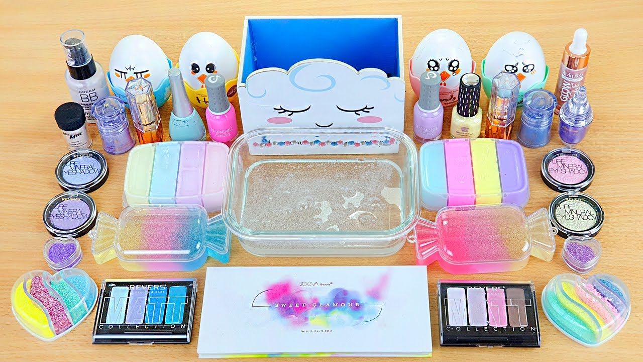 PASTEL SLIME Mixing makeup and glitter into Clear Slime Satisfying Slime Videos