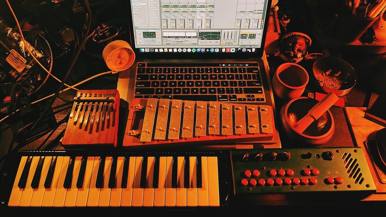 euseng seto / flica: toy instruments ambient live session