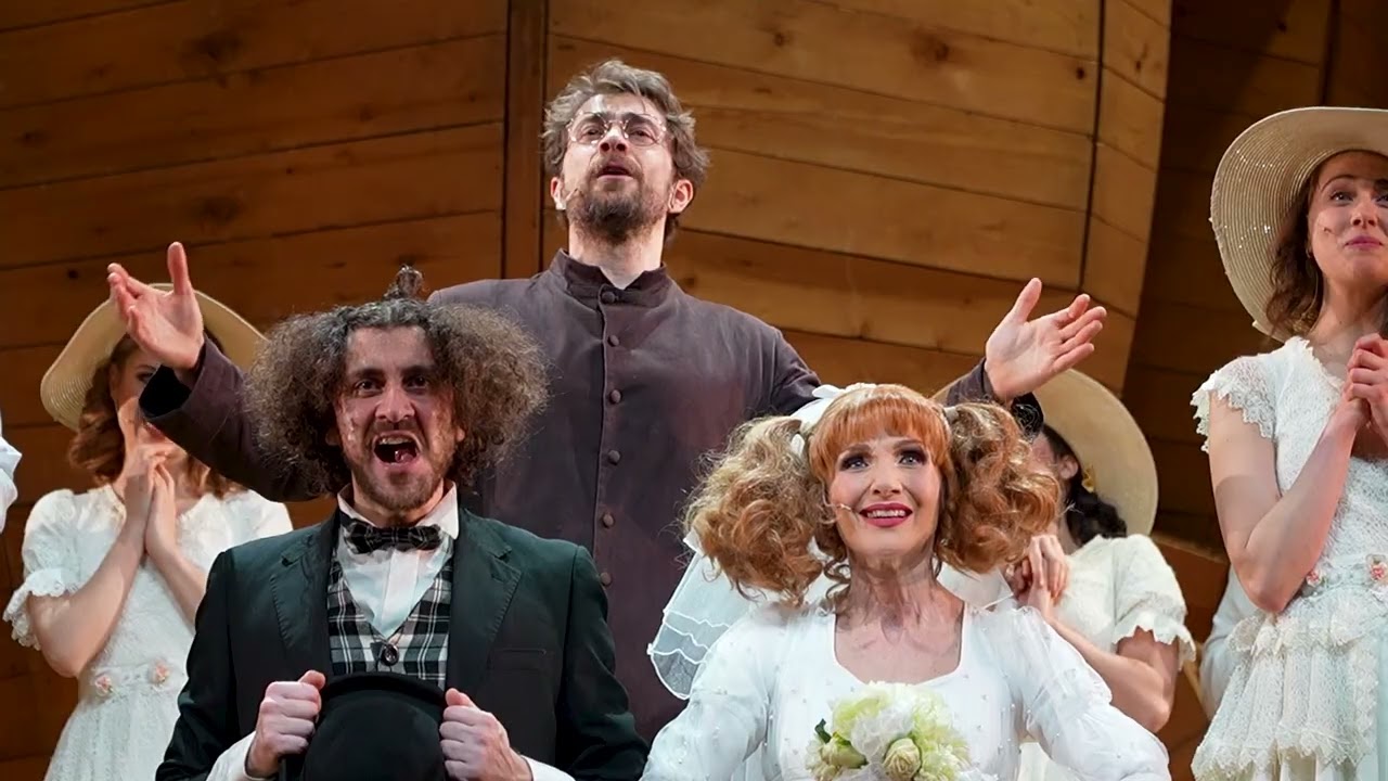 Aggiungi un posto a tavola - Teatro Verdi di Firenze dal 7 al 9 febbraio 2025