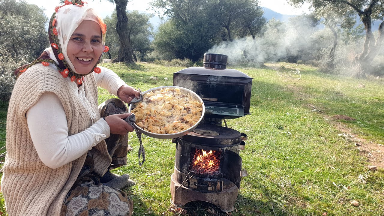 İzleyicilerimizin Bilmediği Zeytin Bahçemizde Muhteşem Bir Yemek Yaptık | Köyde Yaşama  Öğlen Yemeği