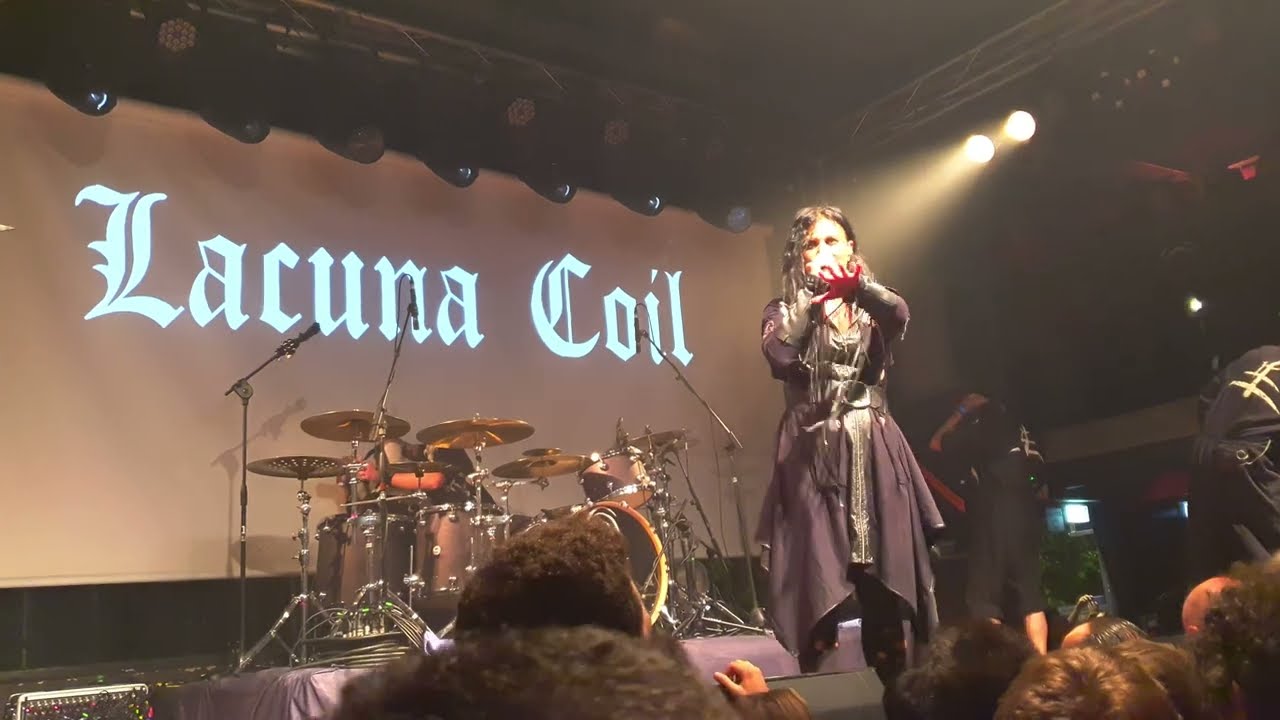 Lacuna Coil - Entwined XX - live Fuori Orario (RE) 30/09/23 Italy