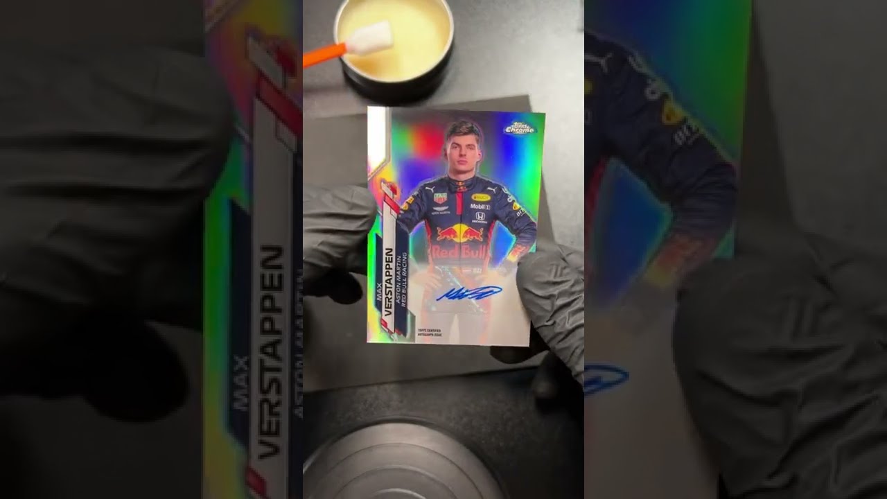 Max Verstappen Topps Chrome Formula One Card: Scratch and Abrasion issues