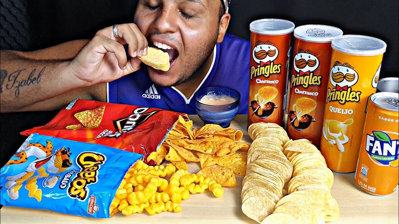 PRINGLES, DORITOS, CHEETOS E FANTA LARANJA (MUKBANG) | COMENDO E CONVERSANDO COM VOCÊS *NÃO É ASMR*