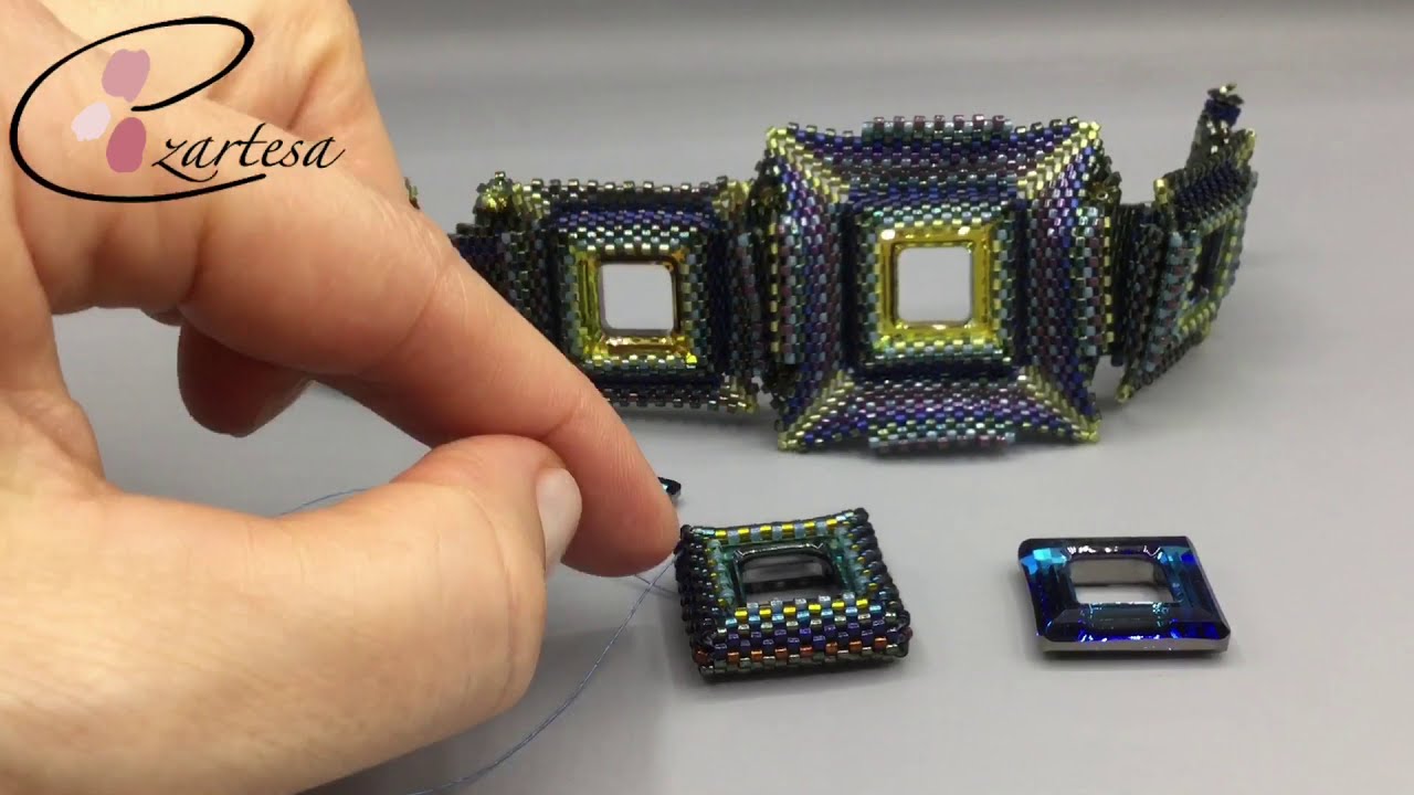 How to make fancy peyote square with Swarovski crystal square ring and glass seed beads