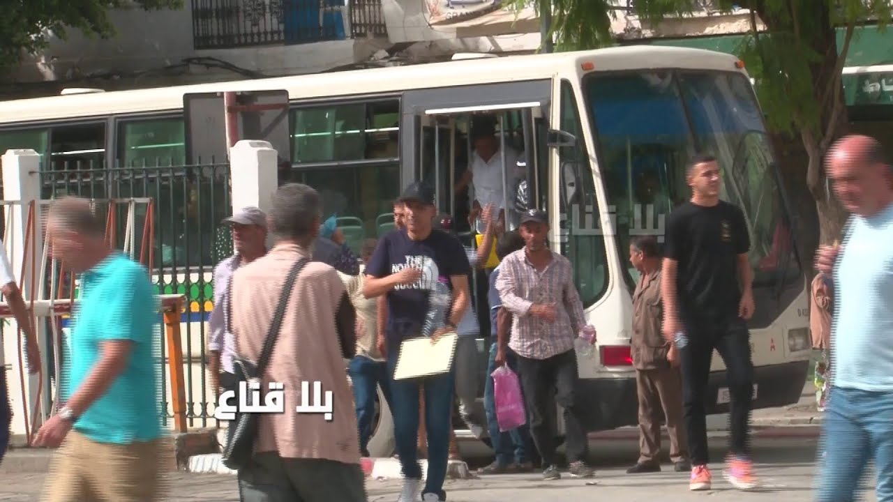 !! نقل تونس يتحول الى كابووس..حافلات خردة ومتروات بلا نوافذ تخننق الناس صيفا وتغررق بهم شتاء