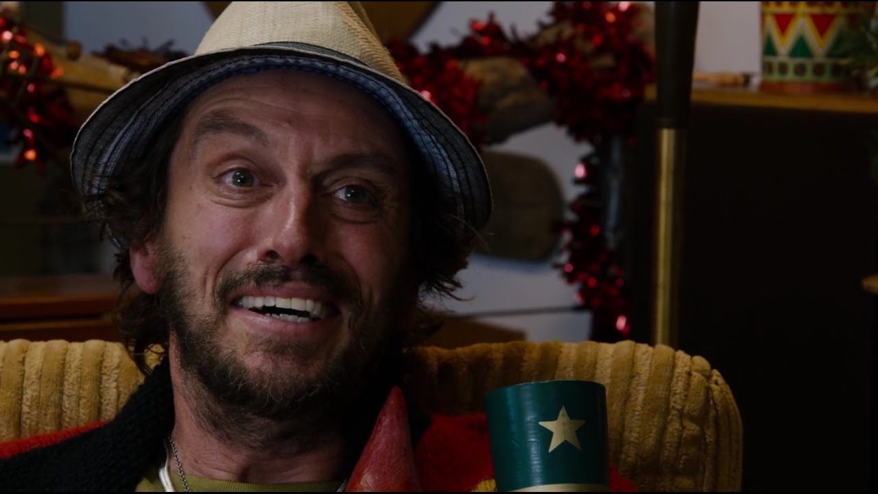 Sense8 Christmas Special. BUG, YOU COMING? Touching scene. English with spanish subs
