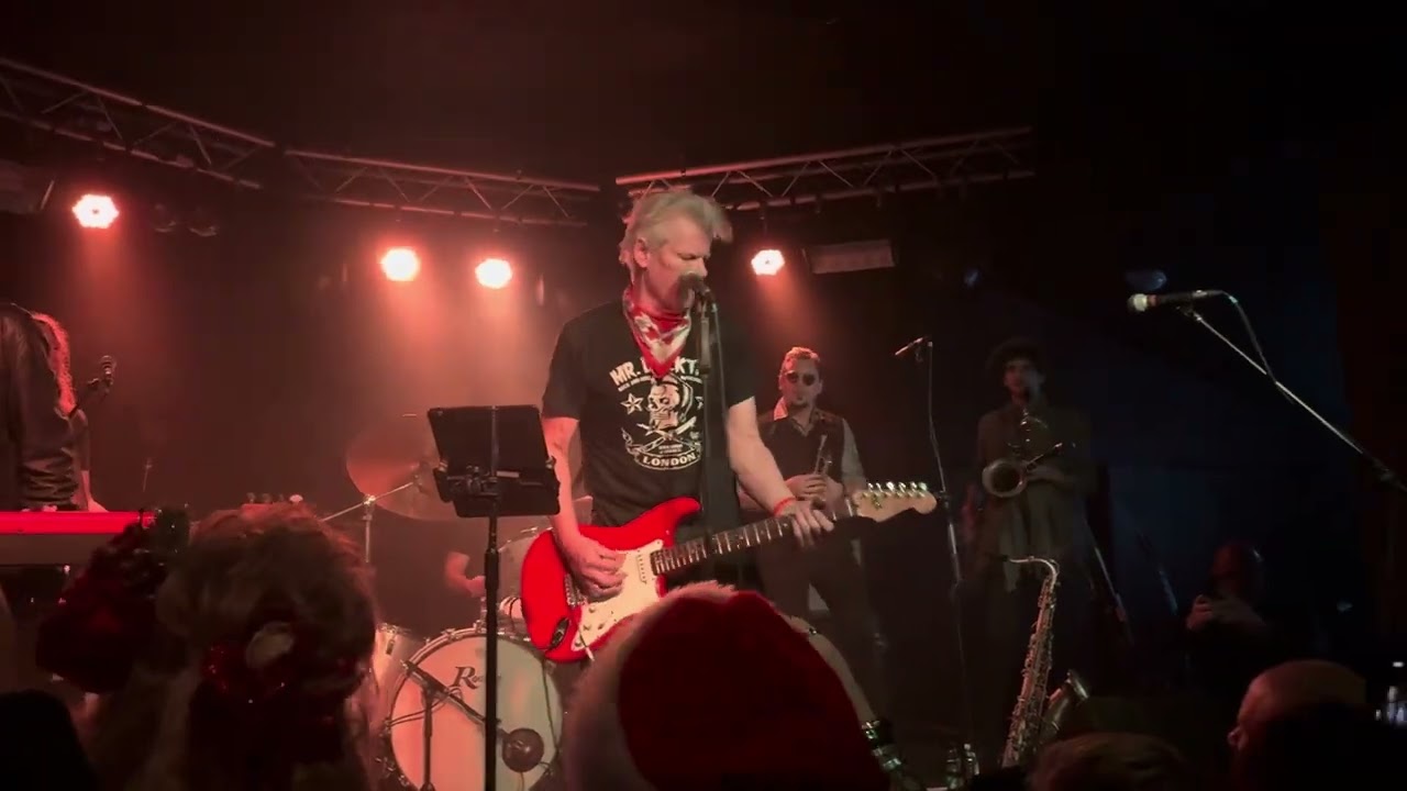 Love Missile F1-11 , Neal X  , Marc Almond and the Loveless , Castle and Falcon , BHam . 20.12.23