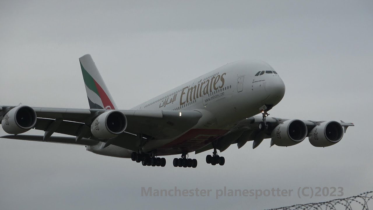 (4K) Plane Spotting At Airport Pub Manchester On The 28/01/2023