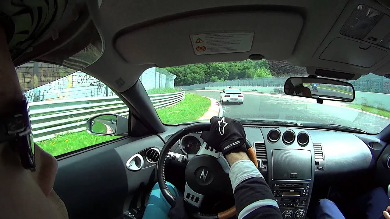 Nissan 350Z Nurburgring Nordschleife touristenfahrten action. Helmetcam HD POV