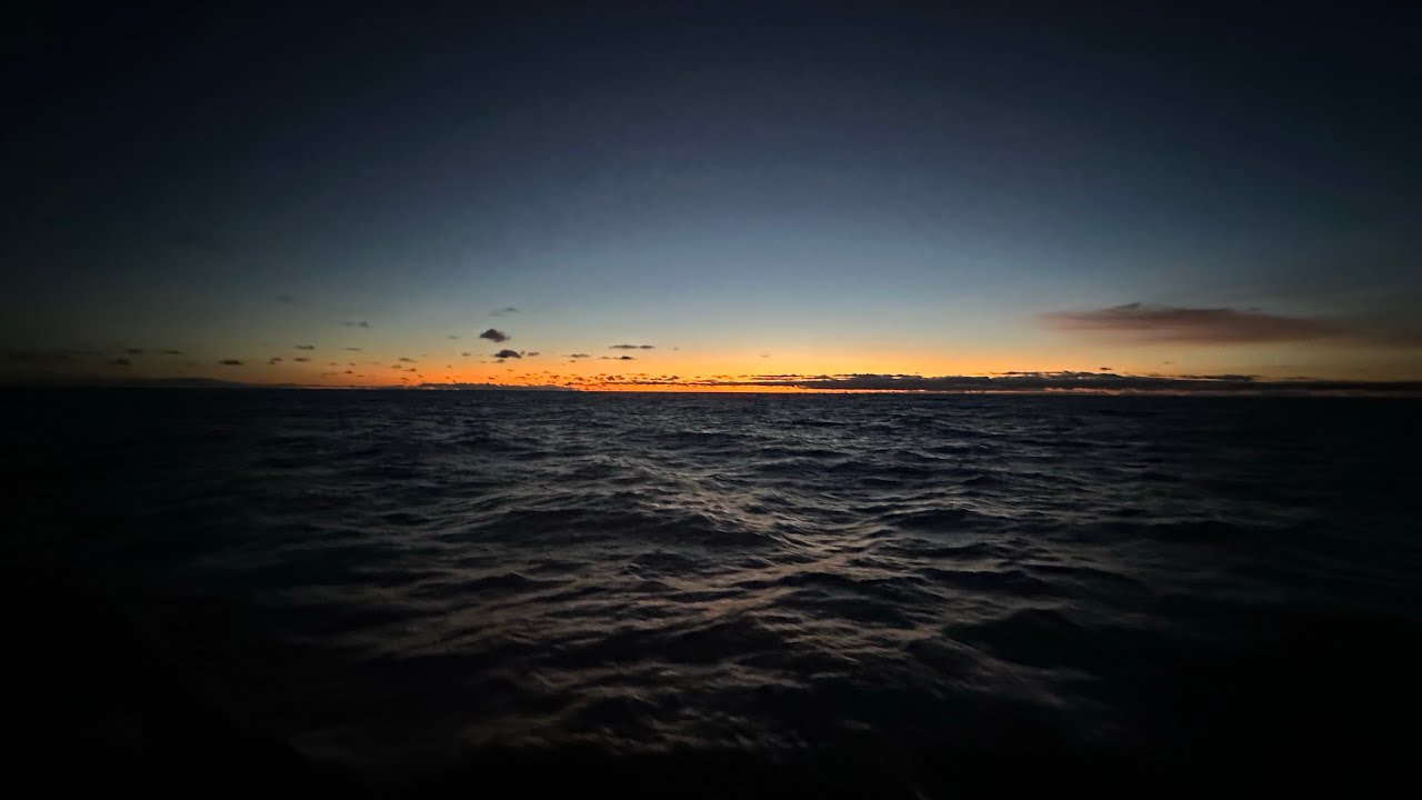 Päivä 59. Melkein perillä! Purjehdus Madeiralle 715NM ! Camarinas Espanja-Vila Balero Porto Santo.