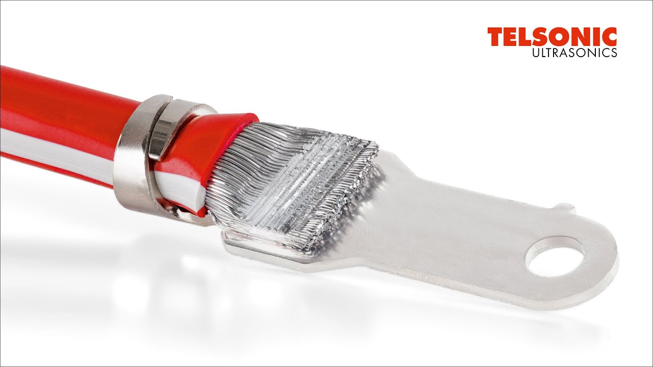 Ultrasonic metal welding ofterminals with insulation crimp