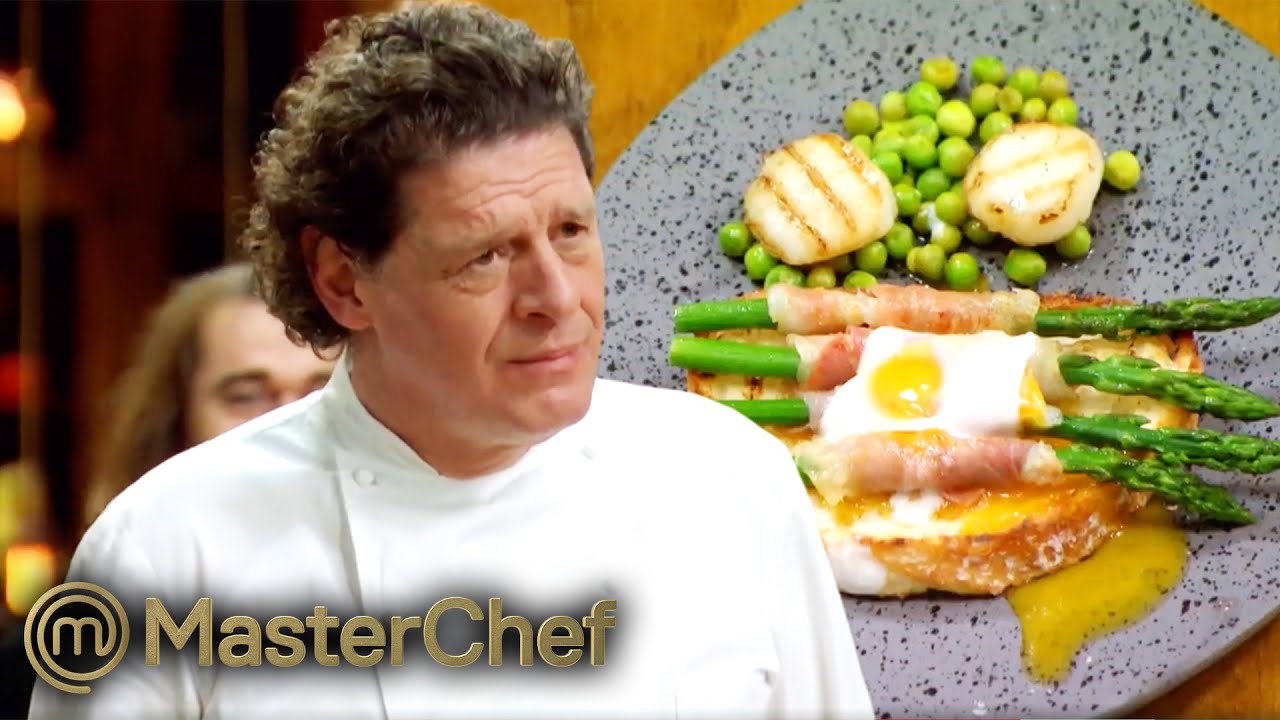 Марко Пьер Уайт судит испытание на иммунитет с разбитым яйцом-пашот | MasterChef Australia