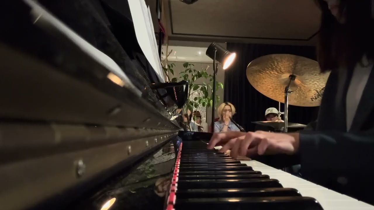 ‘26 01 18 Robert Glasper — In Passing (performed by P.T. Trio) @Jhouse Coffee Bar & Jazz