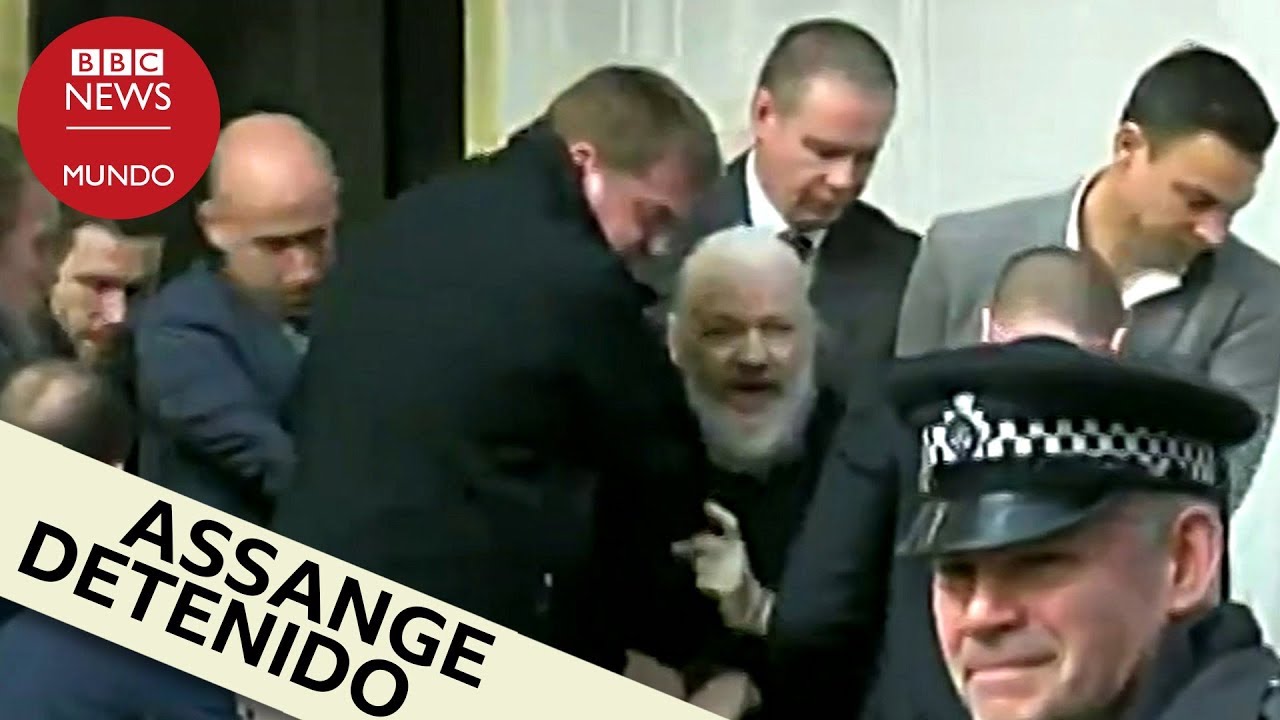El momento del arresto de Julian Assange en la embajada de Ecuador en Londres