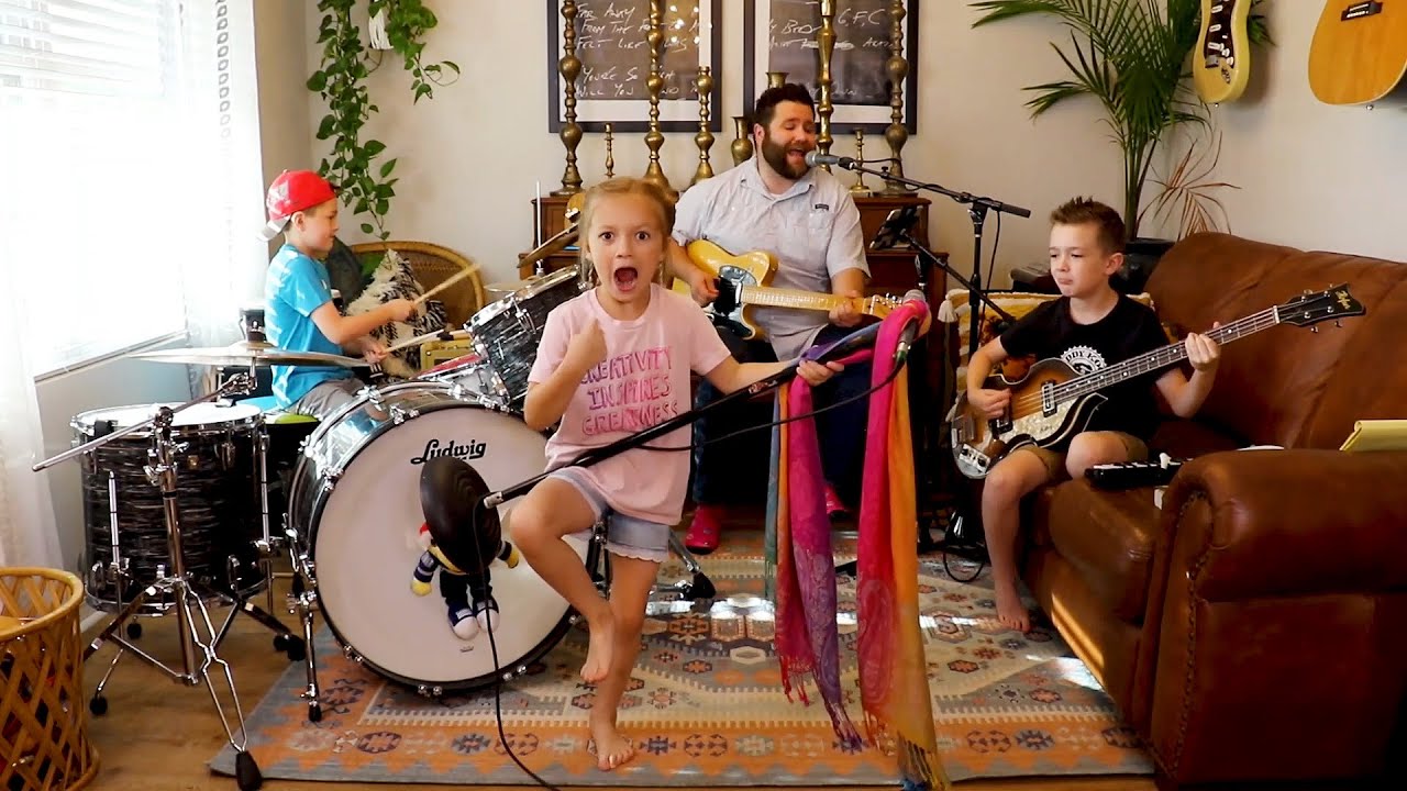 Colt Clark and the Quarantine Kids play 