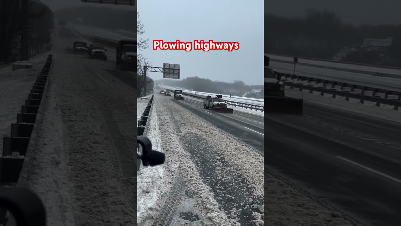 Team work #plowtruck #plowingsnow #plowing #subscribe #subscribemychannel #subscribers #viralvideo
