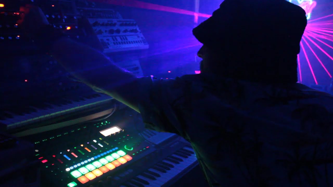 Ne0N DReAmSCaPe ,,DaWLeSS Live CineMaTiC MS20m. +Nvtn. PEAK JaM