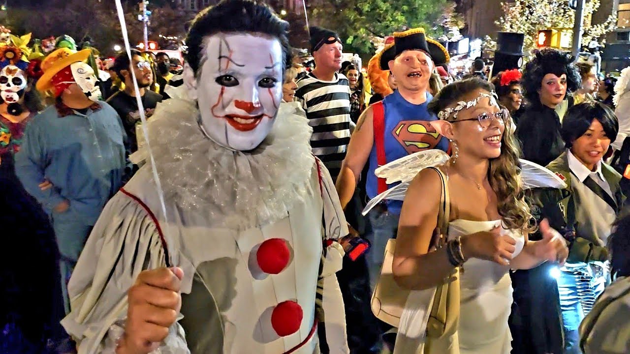 Halloween Parade 2024 NYC LIVE 🎃 Village HALLOWEEN PARADE New York City 👻