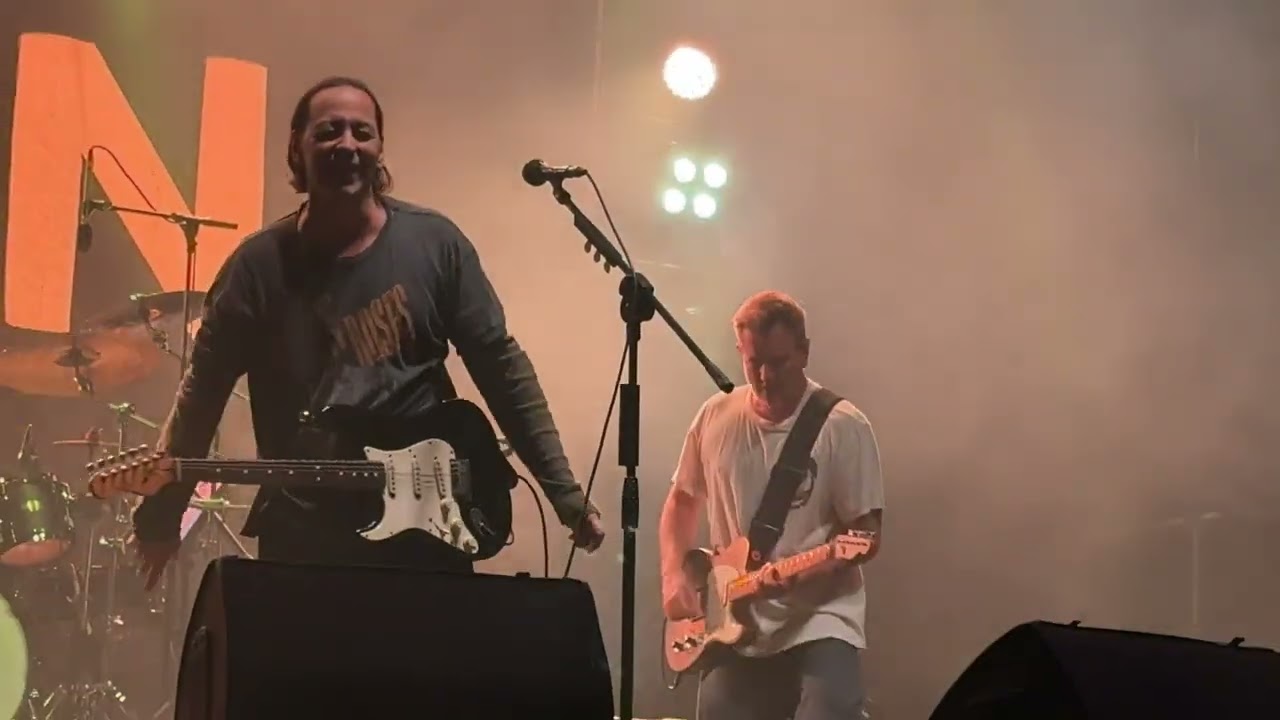 Duman Köprüaltı  mükemmel giriş konser yakın çekim 4k 2025 