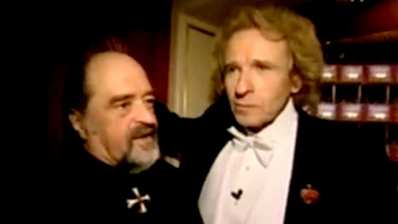 Thomas Gottschalk trifft Kurt Rydl beim Opernball in Wien