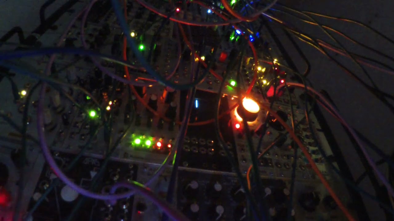 Eurorack #intellijel #mutableinstruments #addac #deephouse #xaocdevices #aclsinfonion