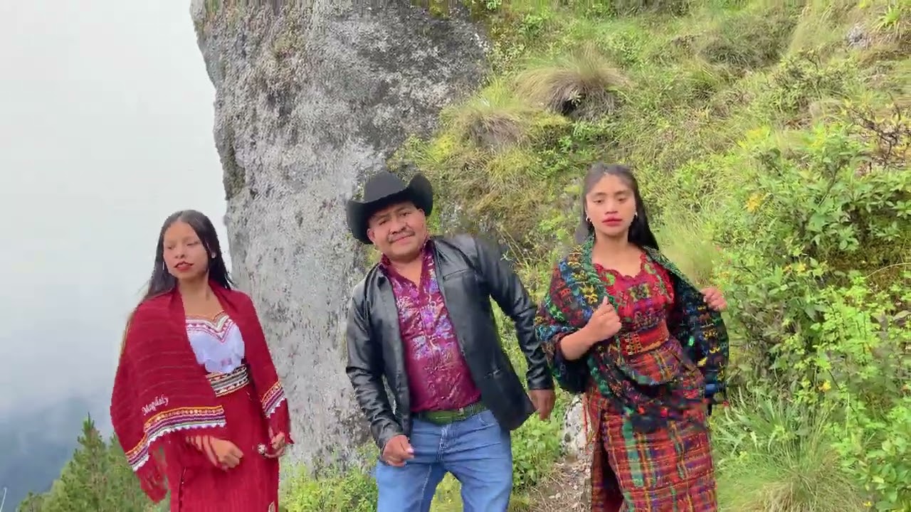 Lo más nuevo de Ram Pedro y su marimba El amigo Finix