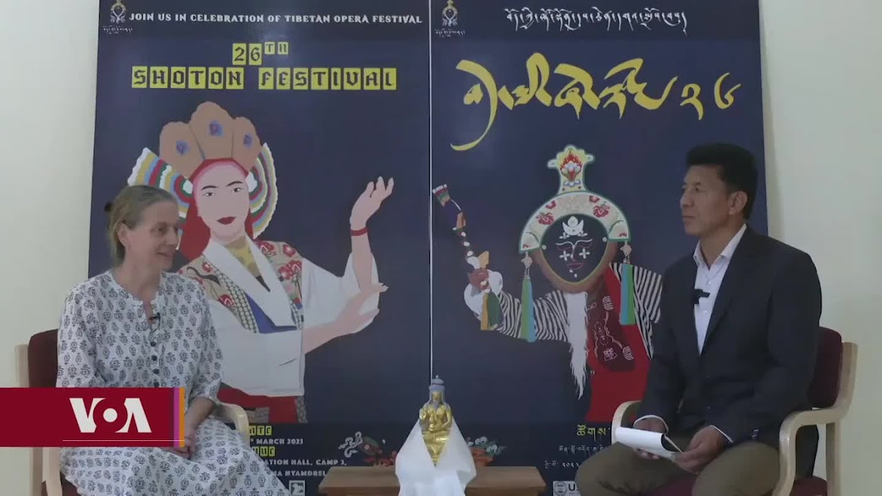 བོད་ཀྱི་ལྷ་མོའི་སྒྱུ་རྩལ་ལ་ཉམས་ཞིབ། A Western scholar's study of Tibetan Opera