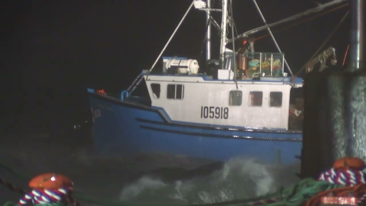 Superstorm Fiona FULL CHASE VIDEO from Louisbourg, NS - Sept. 23/24, 2022