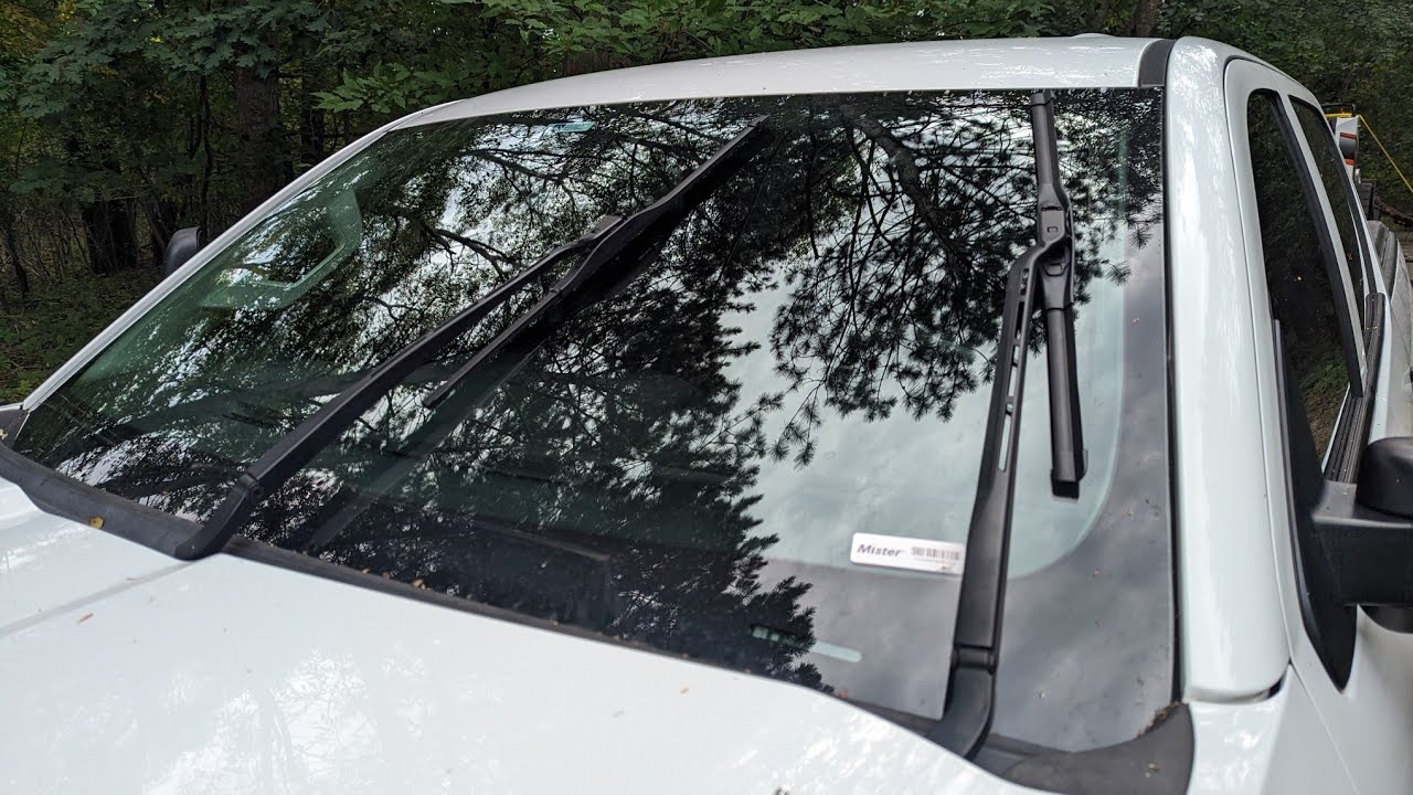 HOW TO FIX CHEVY SILVERADO WIPERS IF THEY QUIT WORKING!!! 2015 Duramax