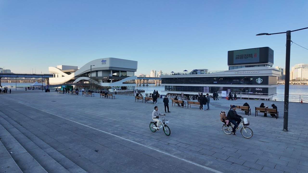 [4K]Walking Tour Yeouido Hangang Park, Seoul | Explore Hangang River, Korea