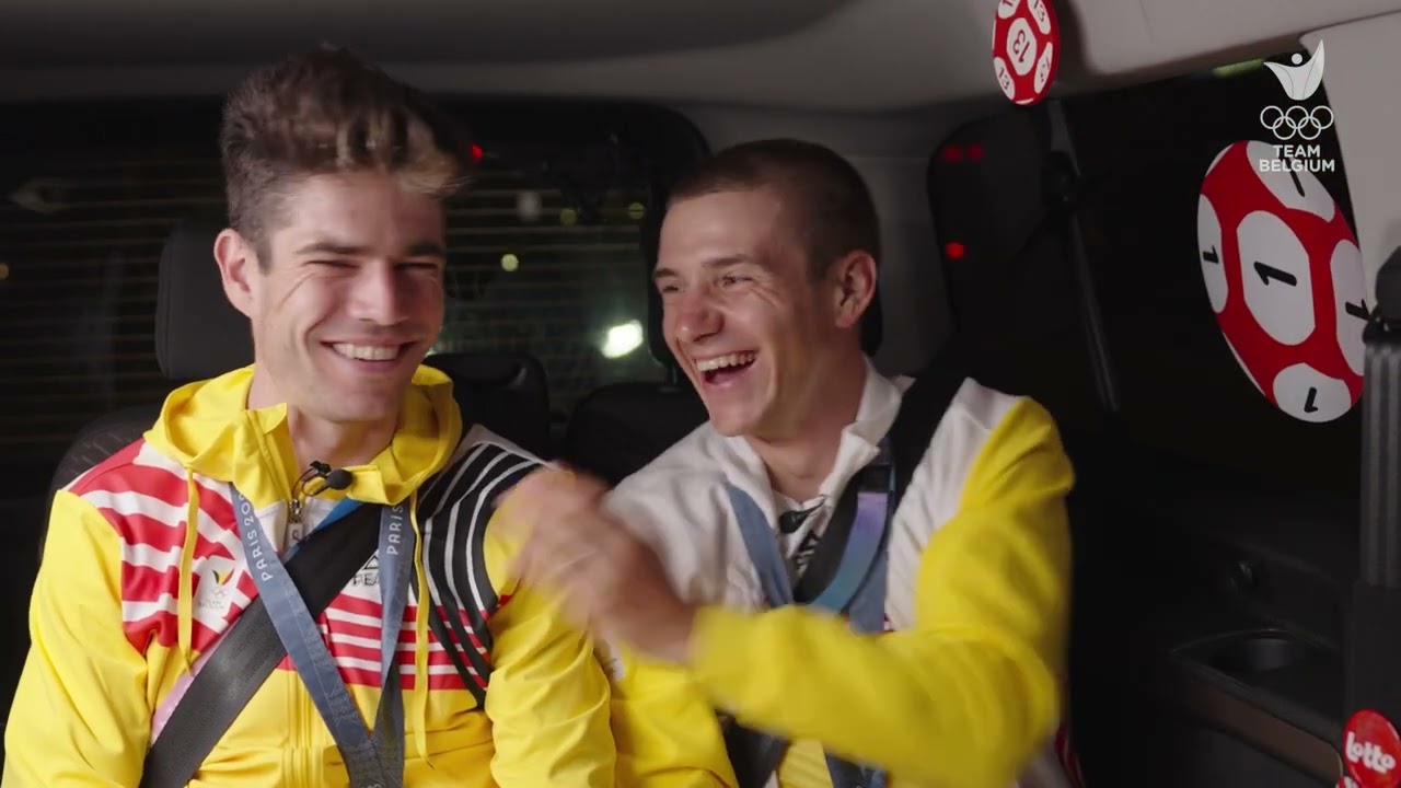Medal Shuttle 🏅 with Remco Evenepoel en Wout van Aert