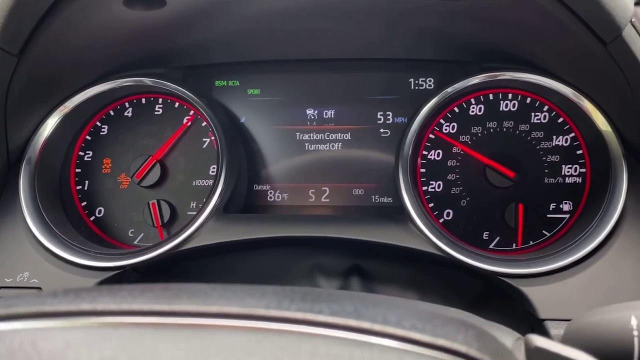北米トヨタ　カムリXLE V6 3.5L フル加速