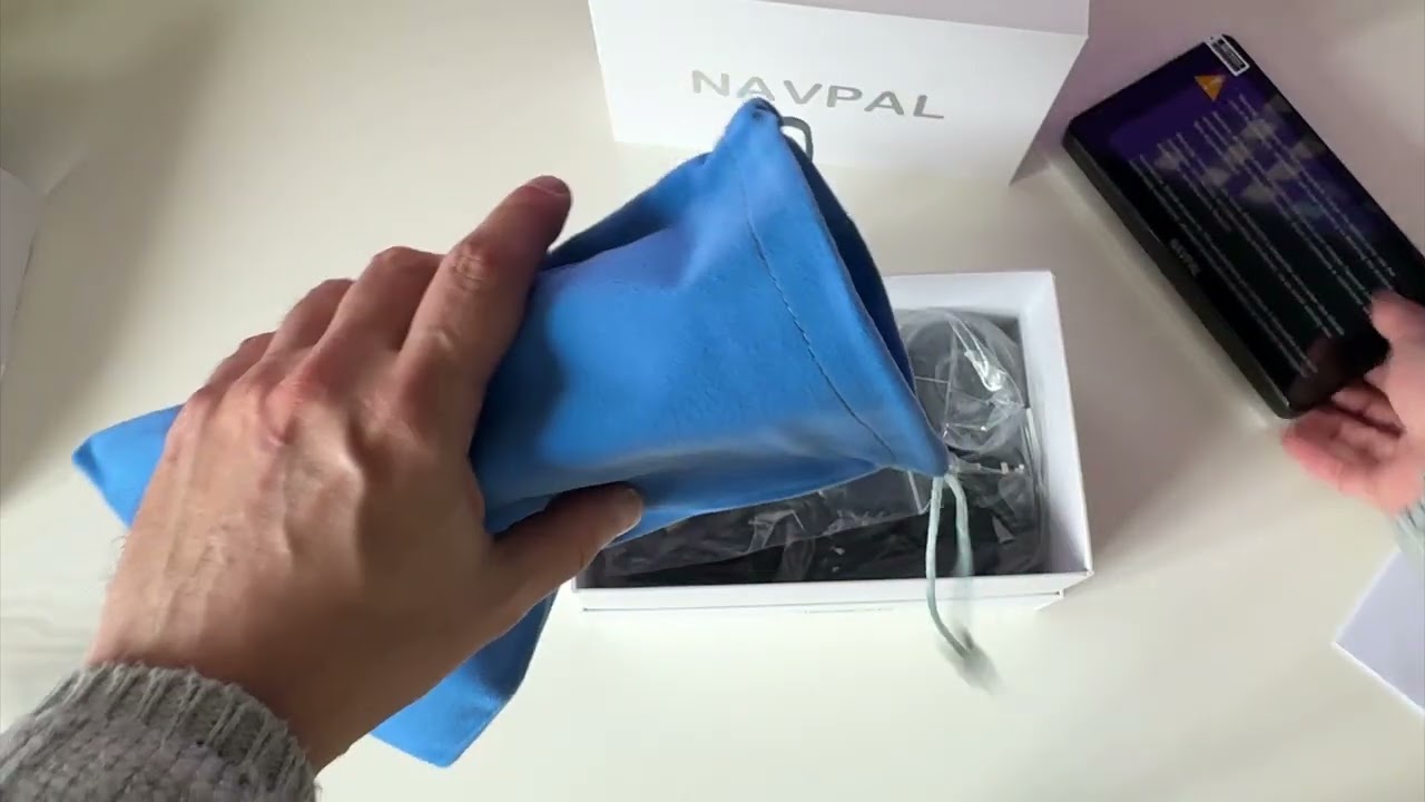 NAVPAL APPLE CARPLAY & ANDROID AUTO Wireless Portable Car Tablet (2025 EDITION)