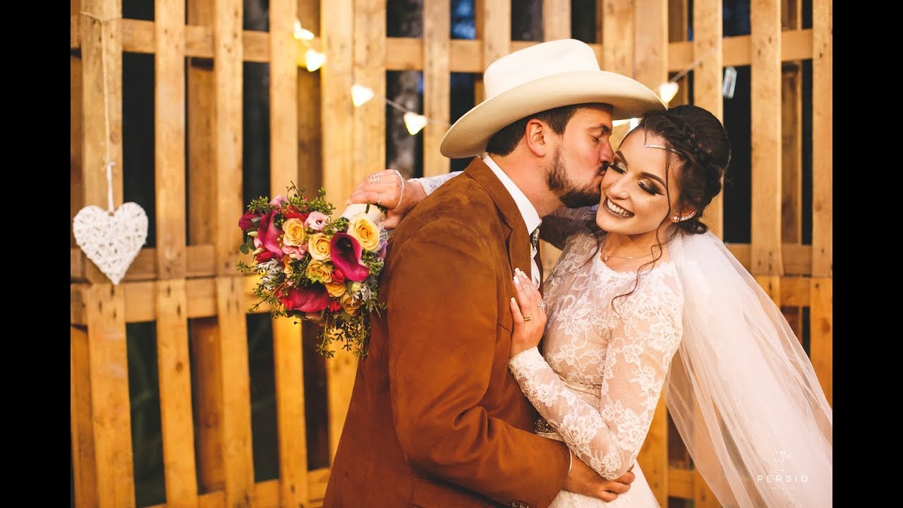 Slide Emotion Nayara e Leandro Casamento Country Emocionante e Autêntico