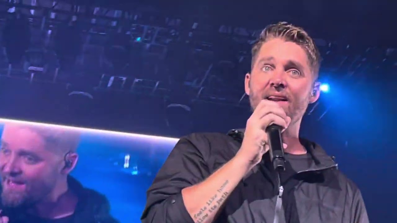 Brett Young - Sleep Without You (Live) - Bethel Woods, Bethel, NY - 8/24/23