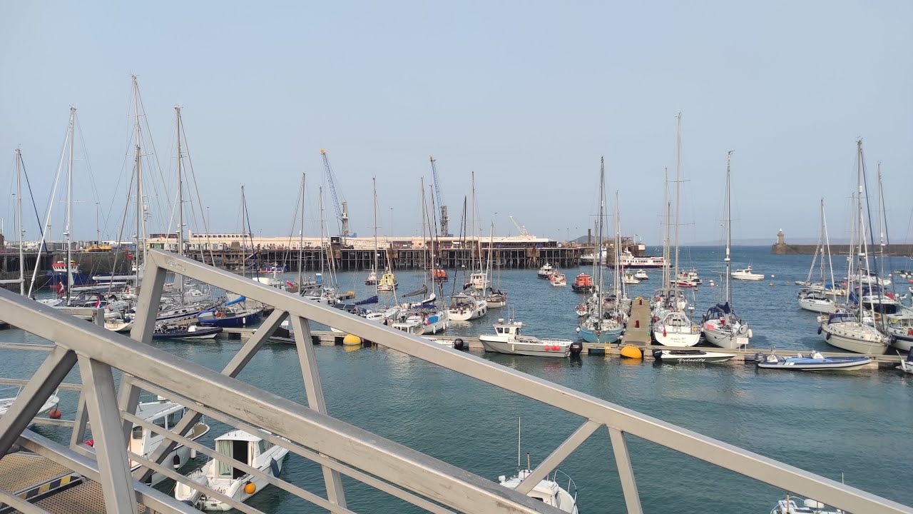Sailing Plymouth to Guernsey