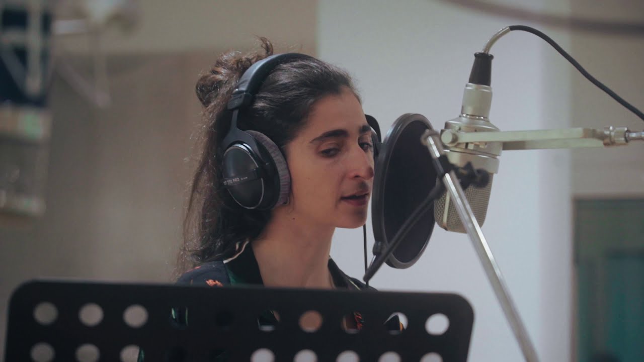 Clara Peya ft. Alba Flores & Ana Tijoux - MUJER FRONTERA (en el estudio)