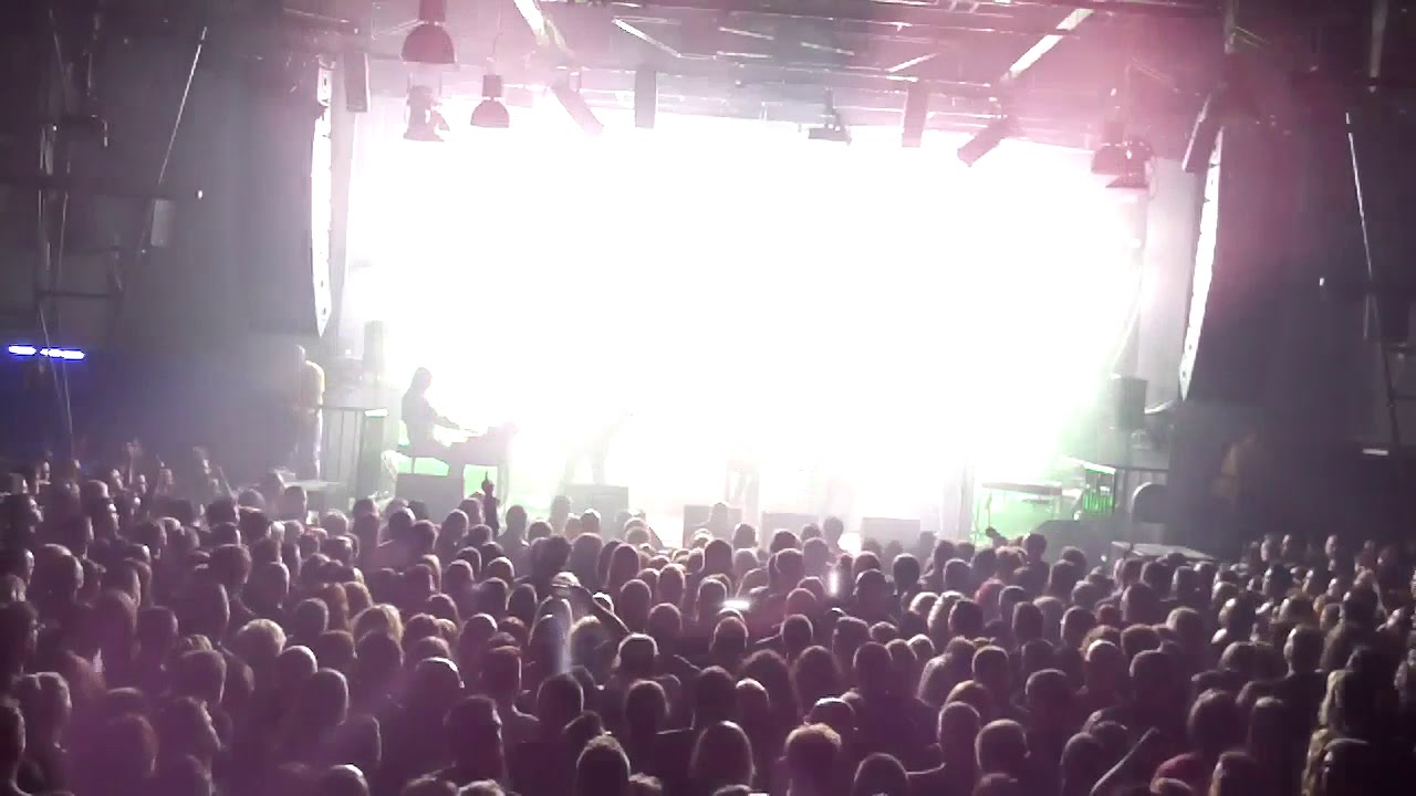 Goran Bare & Majke - Bez pameti - Tvornica 07.10.17