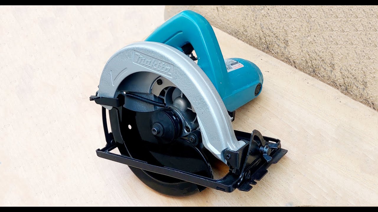 Makita 5806B 7-1/4" Circular Saw Machine ( 1050W ) Restoration (Full Video)